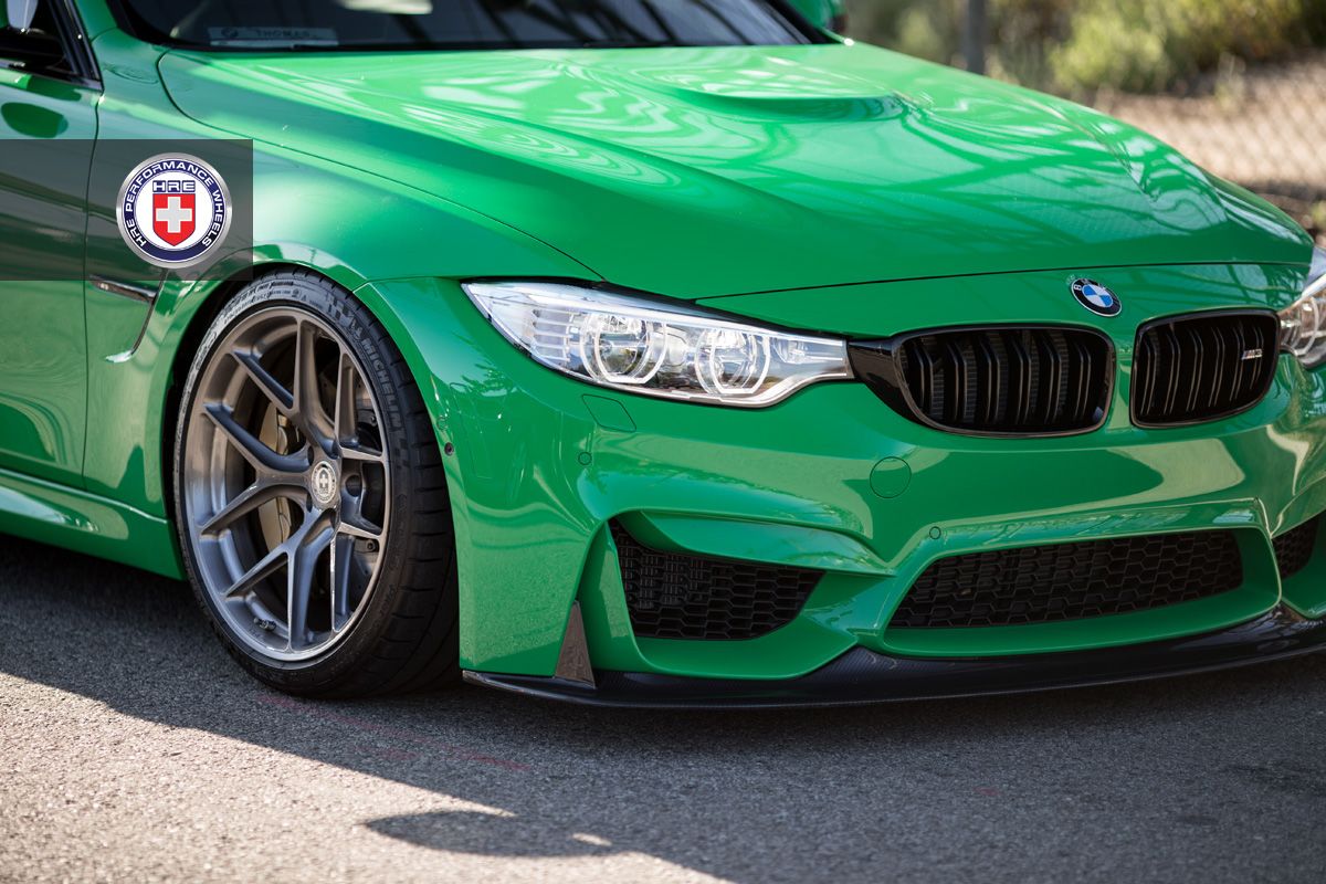Зеленый зверь BMW M3 на дисках HRE Wheels